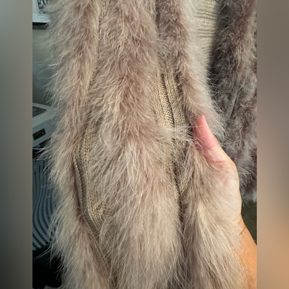 Chico sweater vest with feathers - Picture 3 of 6